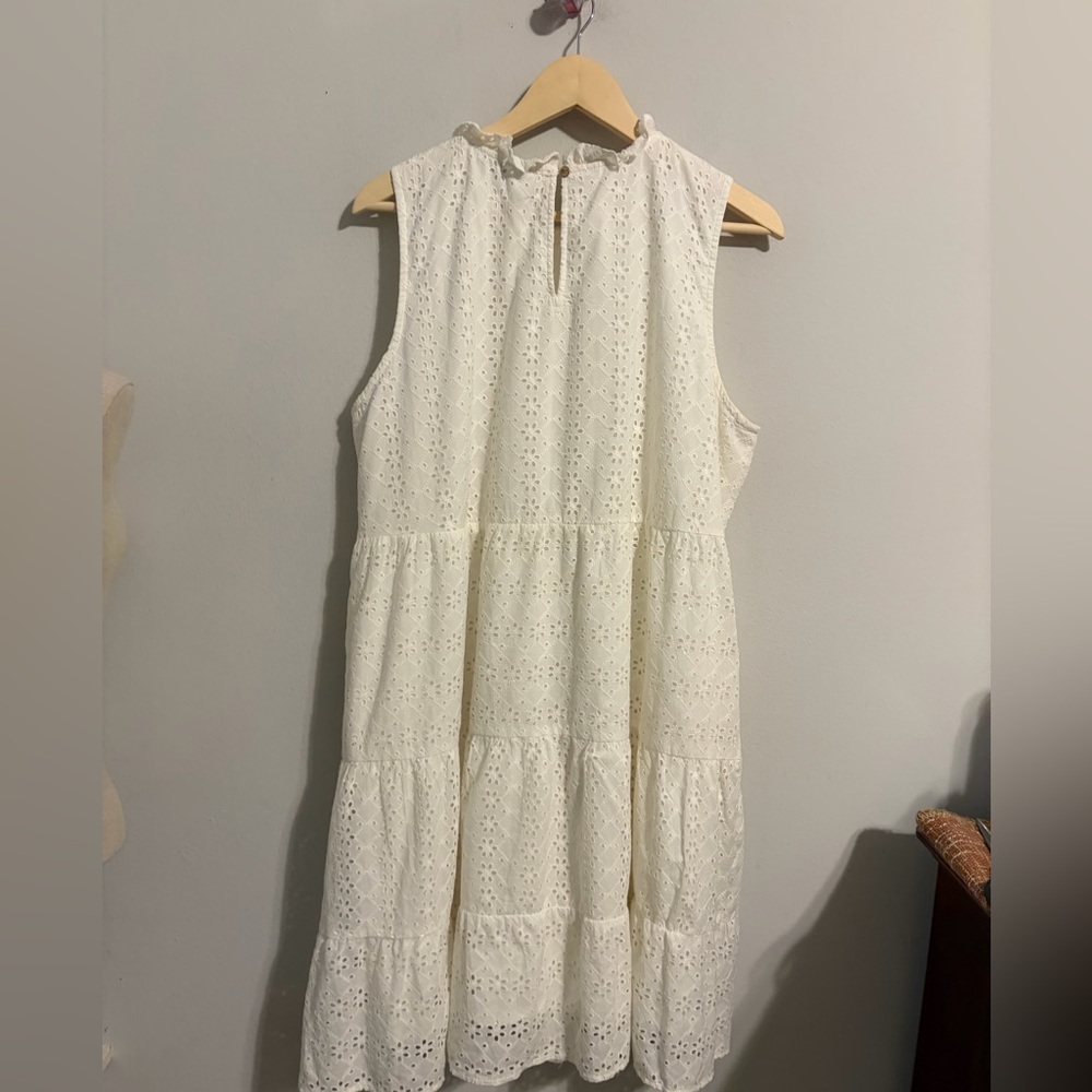 LOFT Eyelet Tiered Swing Dress White Preppy Size XL Lagenlook  Relaxed Fit - Picture 5 of 10